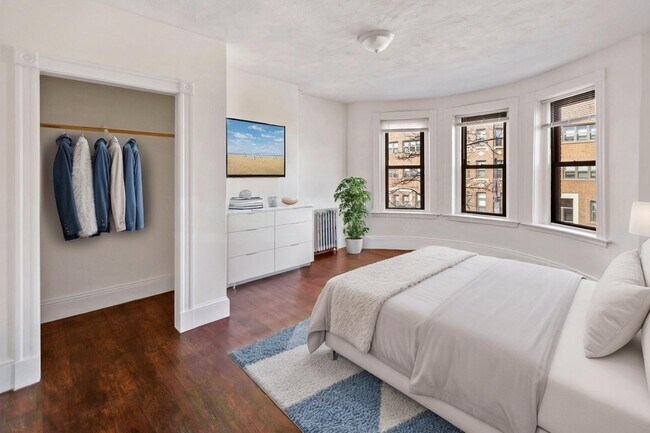 Building Photo - 866 Huntington Ave