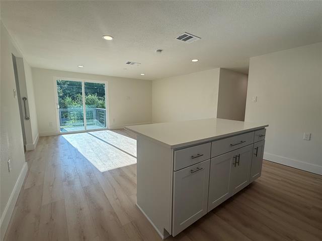 Building Photo - 37 Almond Dr