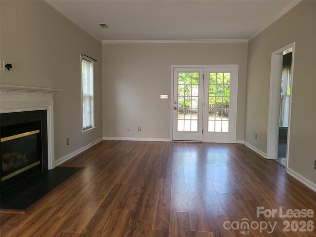 Building Photo - 9509 Mitchell Glen Dr