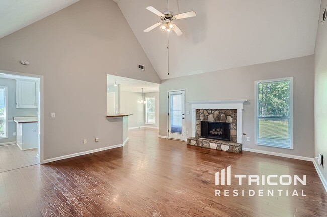 Building Photo - 509 Towler Shoals View