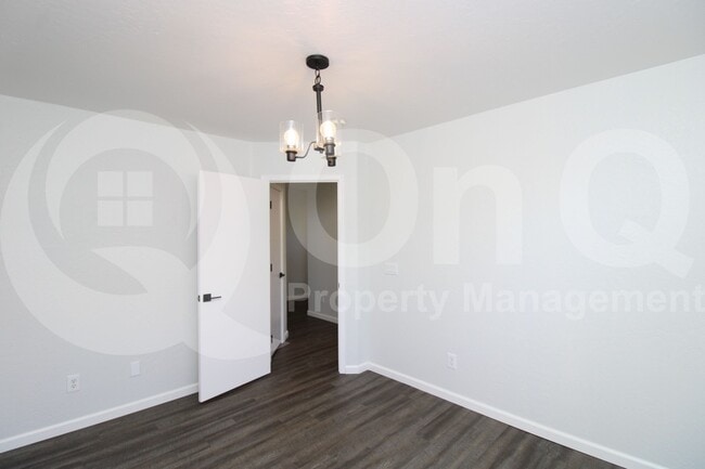 Building Photo - 3538 S Cupertino Dr