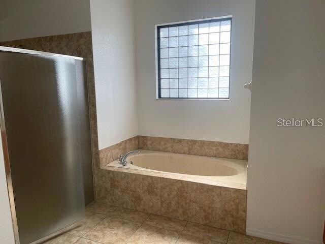 Building Photo - 415 Cinnamon Dr