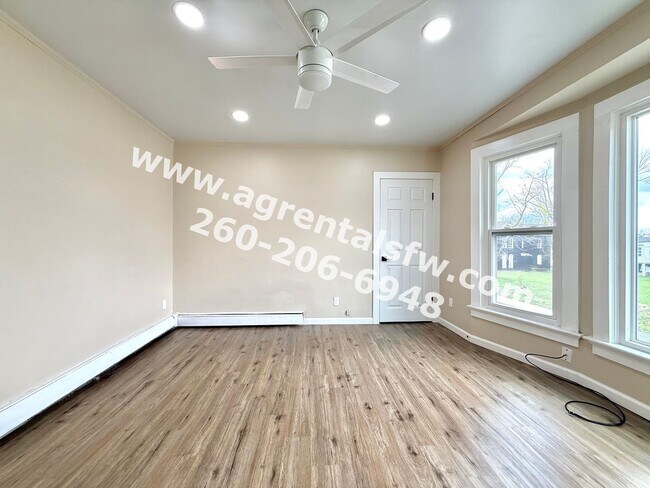 Building Photo - 1829 Broadway