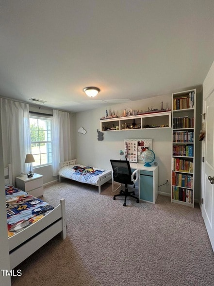 Building Photo - 1109 Little Gem Ln