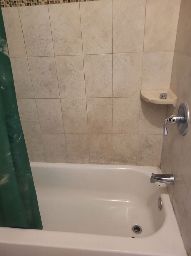 Building Photo - 91 S Munn Ave