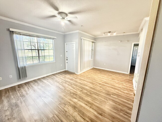 Building Photo - 2572 Robert Trent Jones Dr