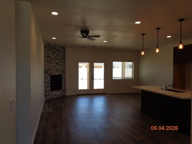 Building Photo - Executive Home in West Lancaster
