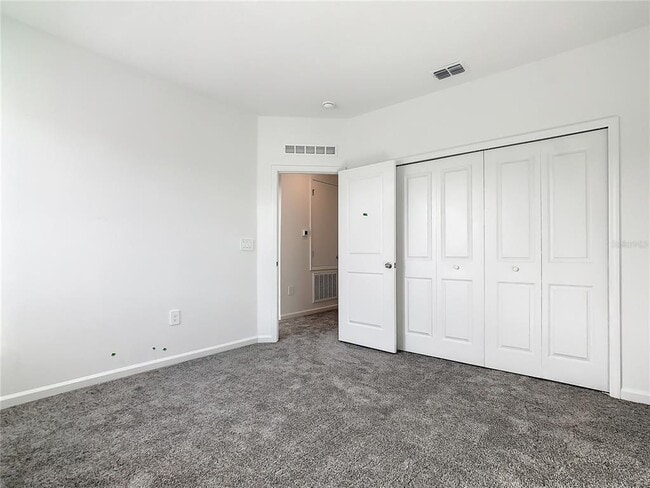 Building Photo - 409 Bogey Dr