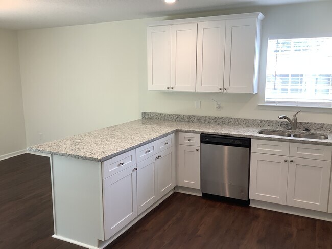 Building Photo - 6 Vista Rose Ct