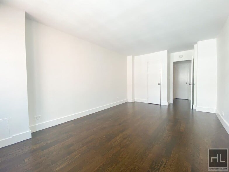 Building Photo - EAST 63 STREET