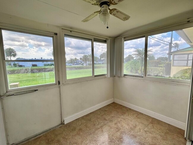 Building Photo - 2895 Crosley Dr W