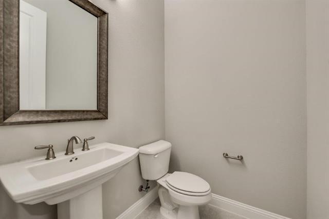 Building Photo - 17542 Bottlebrush Dr