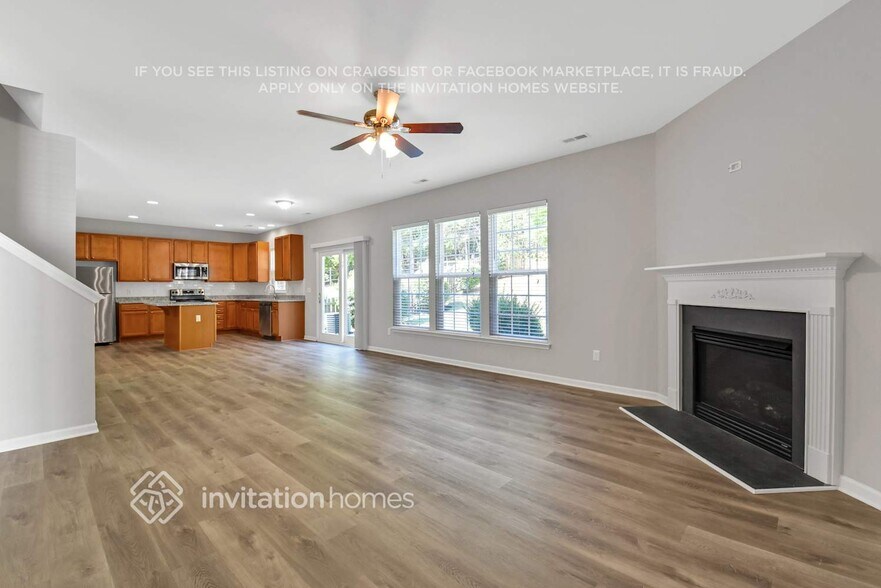 Building Photo - 16207 Long Talon Way