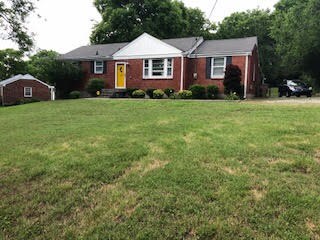 Front Yard - 633 Bel Air Dr