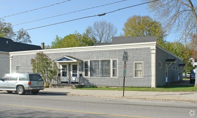 Building Photo - 366 Main St