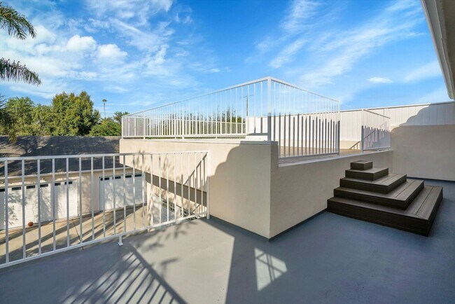 Building Photo - 4721 Berryman Ave