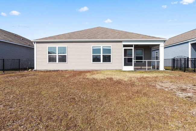 Building Photo - Mountain Ash home