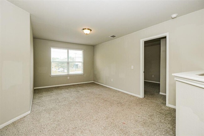 Building Photo - 9201 Sawyer Fay Ln