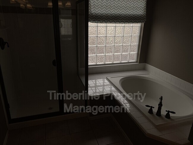 Building Photo - 2511 Antietam Ln