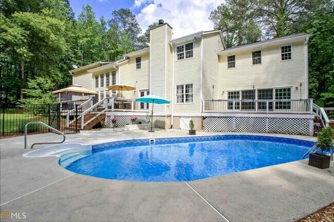 Building Photo - 208 Wysteria Ct