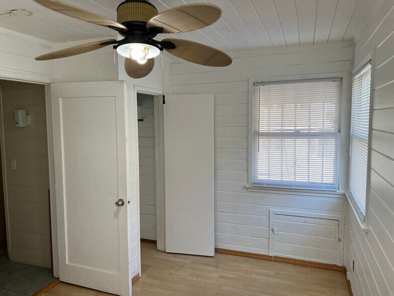 Bedroom 2 - 3976 W 7th St