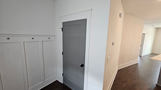 Building Photo - 1507 Porter Rd