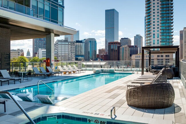 Building Photo - 2100 Welton St