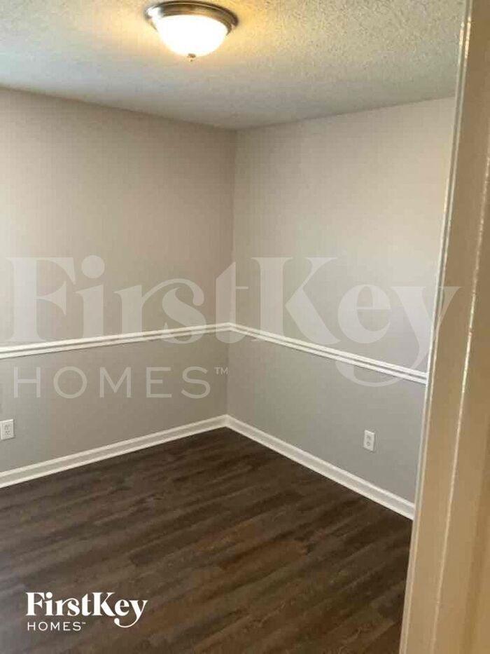 Building Photo - 57 Ledbetter Pl