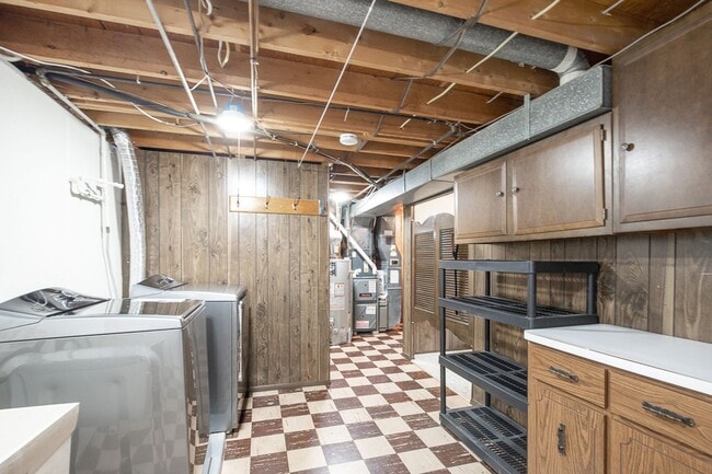 Building Photo - # Bedroom/2 Bath Single family!  Brook Park! Finished Basement