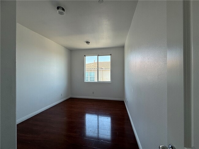 Building Photo - 11120 Legion Dr
