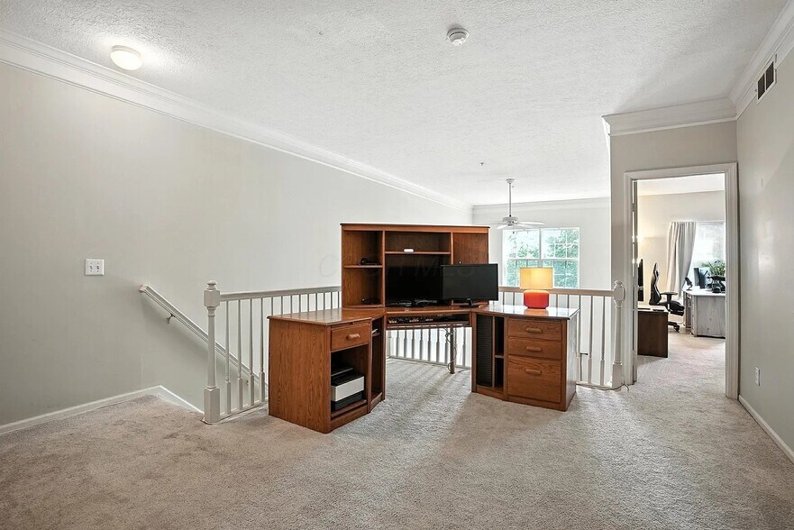 Building Photo - 6117 Craughwell Ln