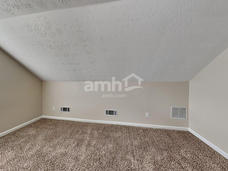 Building Photo - 1425 Bramlett Forest Trl