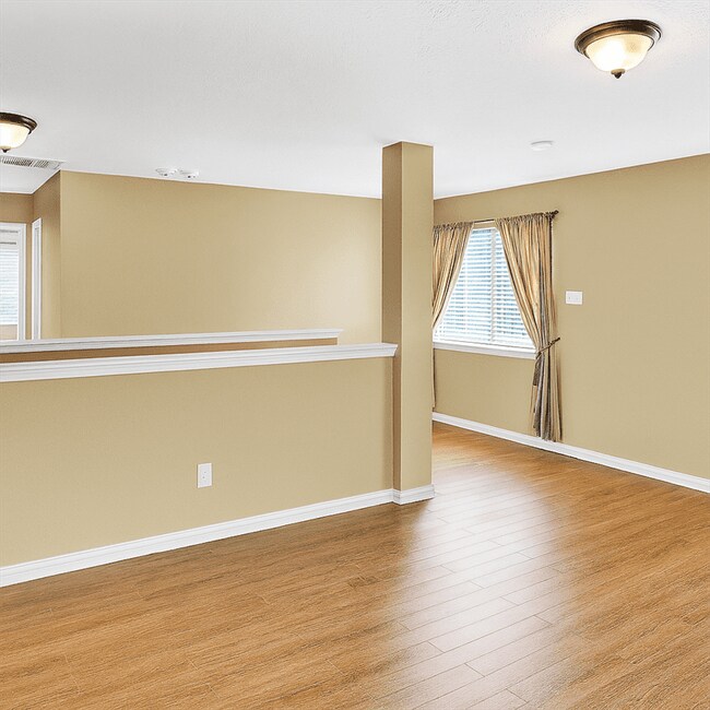 Building Photo - 4427 Eaglewood Trail Dr