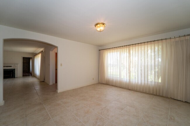 Building Photo - 61 Avista Cir