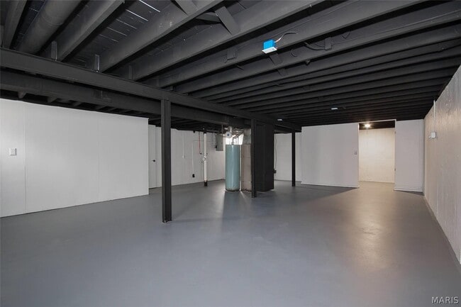 Building Photo - 637 Karess Dr