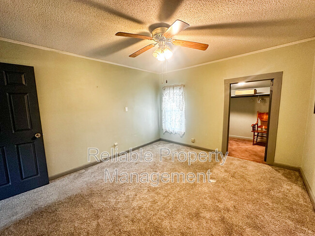 Building Photo - 3158 US 70 Business East