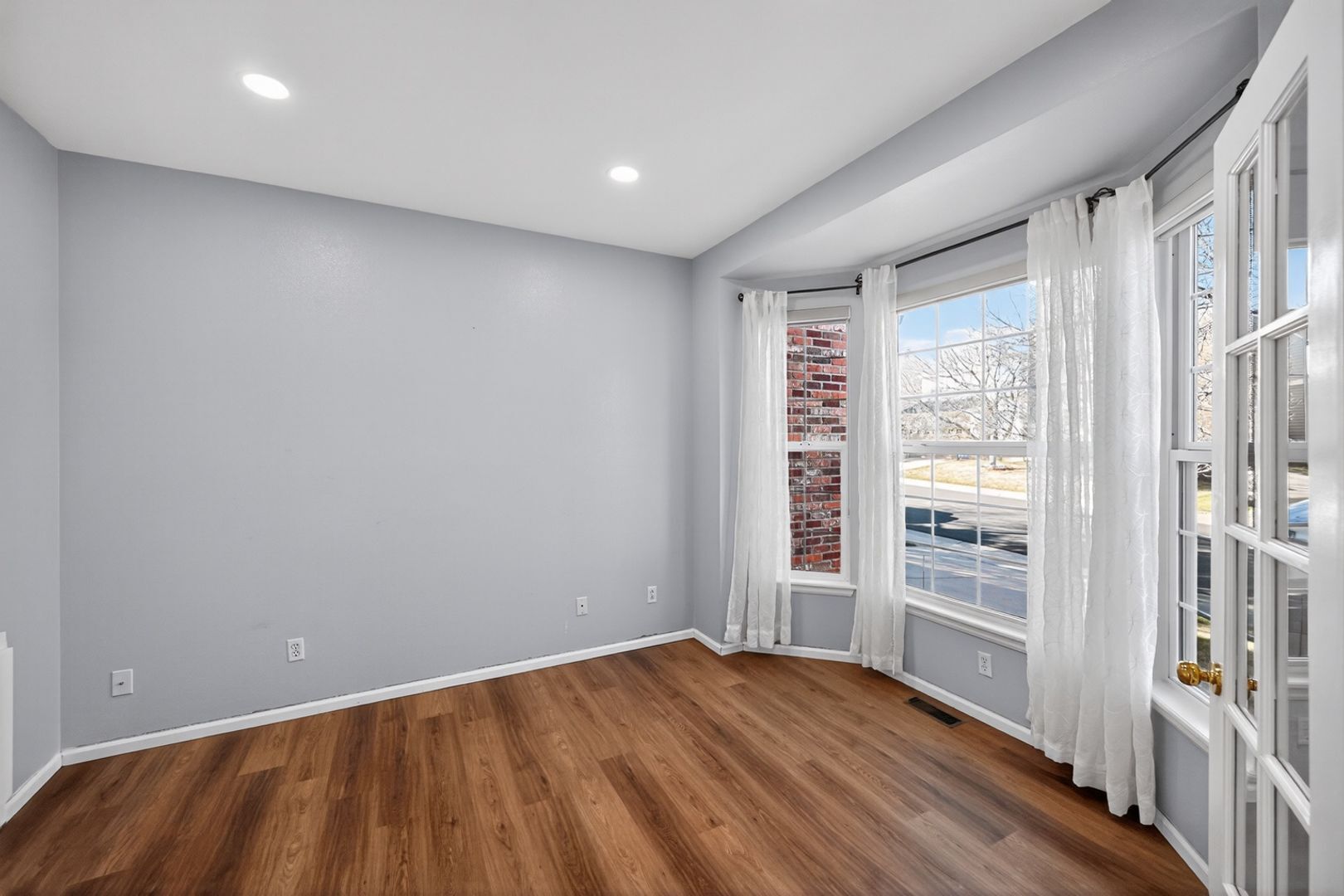 Building Photo - 5466 S Tibet St