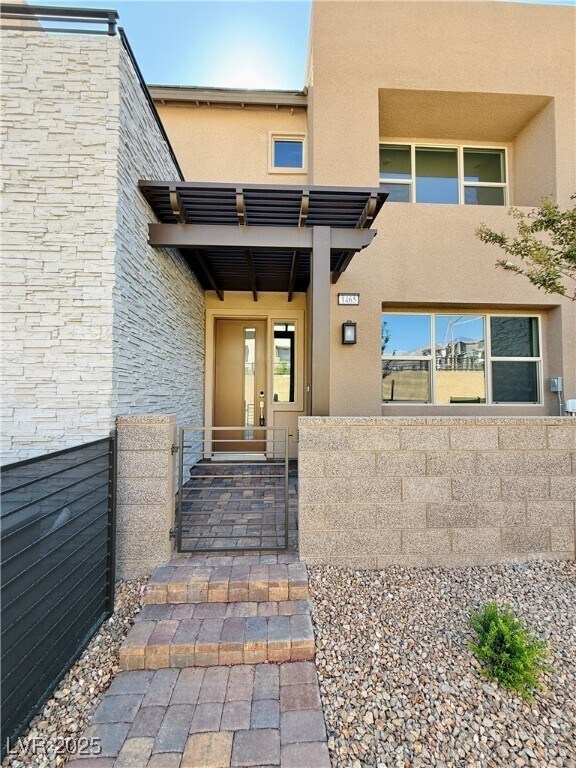 Primary Photo - 1465 Hopeful Lark Ln