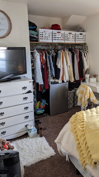 Building Photo - 918 Vine St