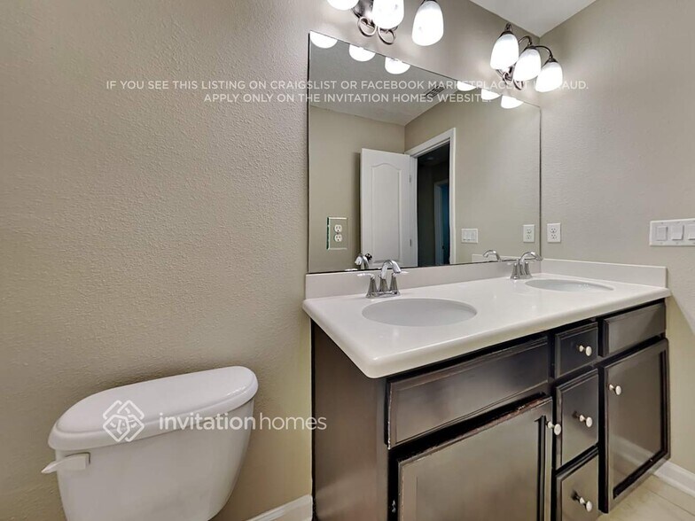 Building Photo - 517 Southwood Way