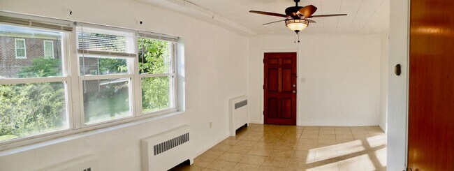 Building Photo - 510 Pennsylvania Ave