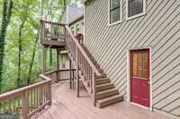 Building Photo - 428 Riverlake Ct