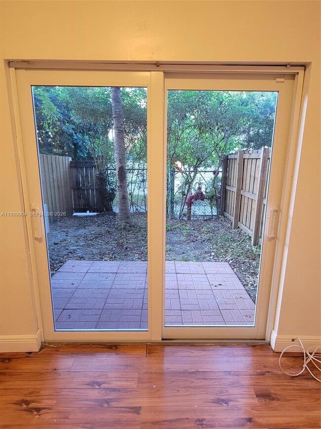 Building Photo - 1611 SW 2nd Ct