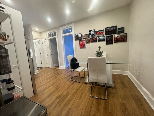 Building Photo - 855 Beacon St