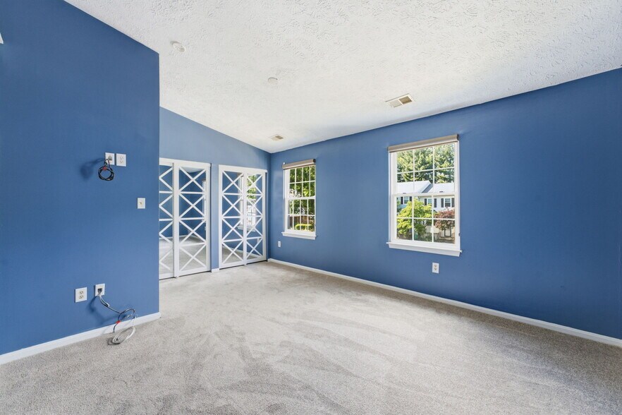 Building Photo - 10703 Campus Way S