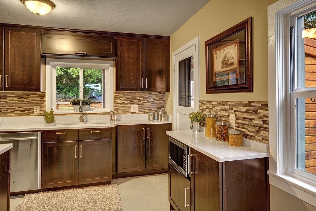 Building Photo - 9827 8th Ave NE