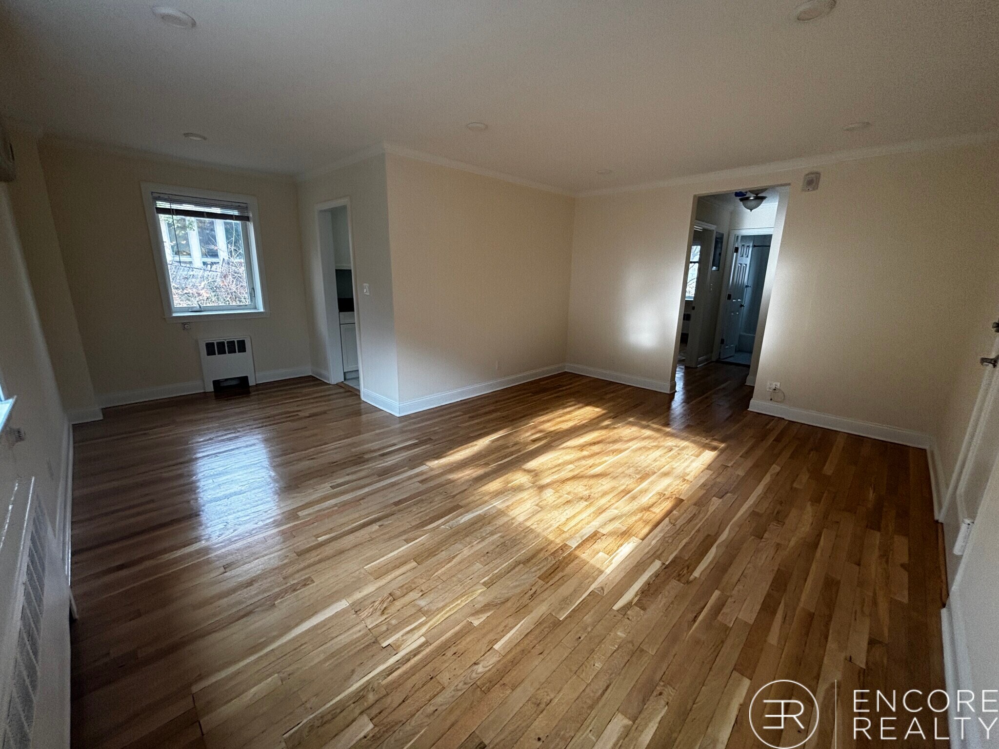 Building Photo - 105 Longwood Ave