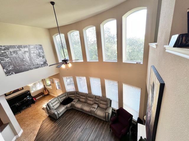 Building Photo - 7908 Menler Dr