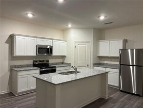 Building Photo - 54 Rowlett Pl