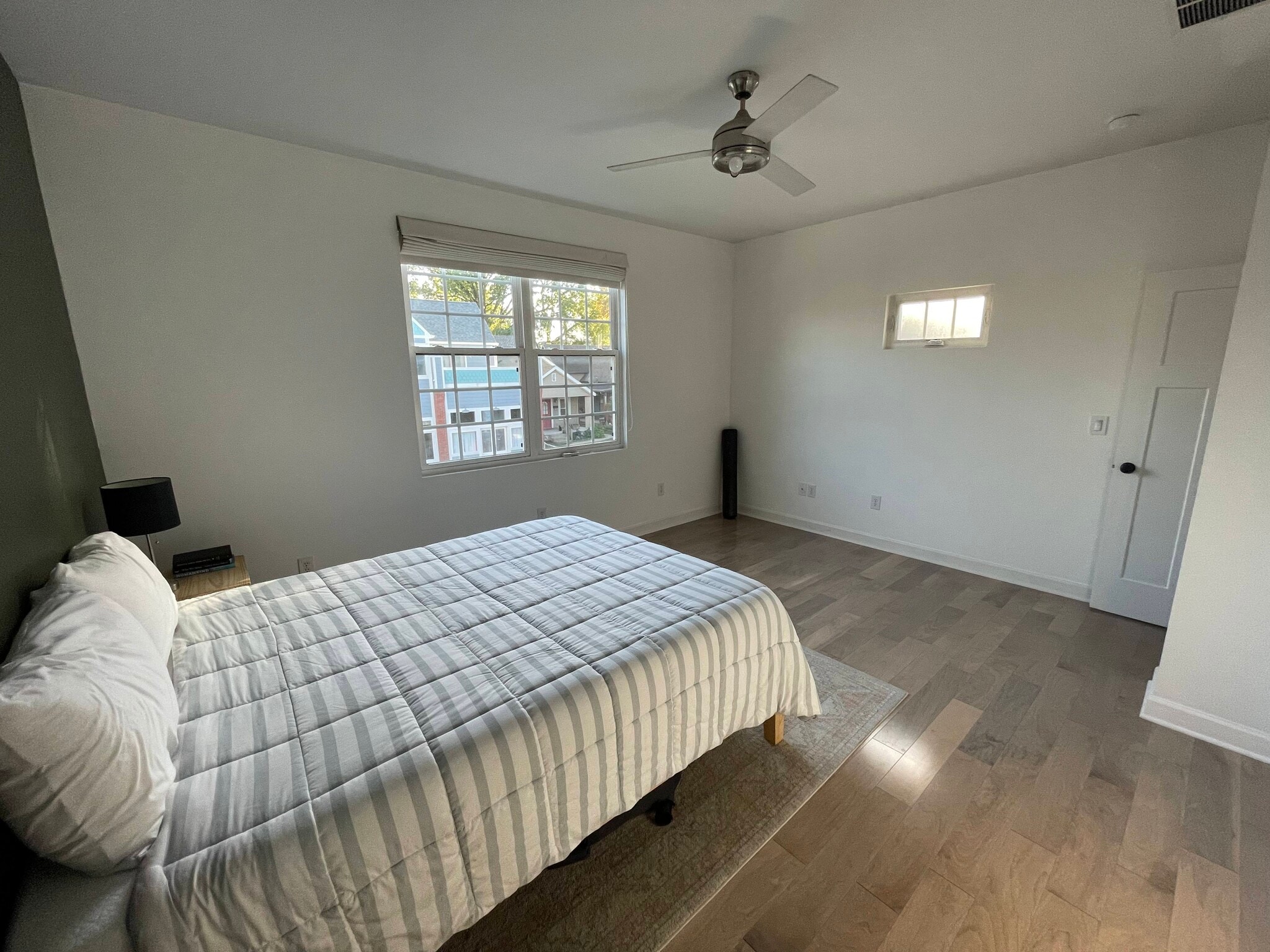 Building Photo - 1340 Hoyt Ave